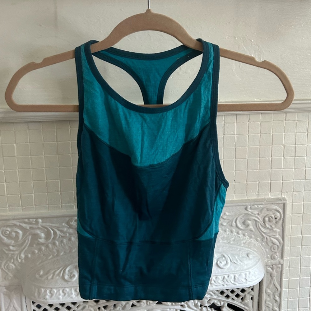 Merino wool, amazing temperature regulating moisture wicking cami